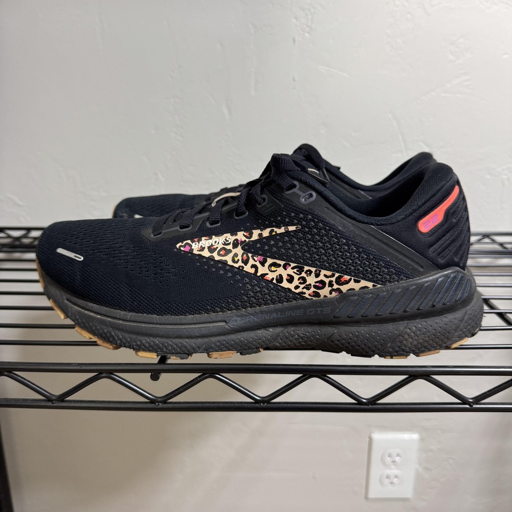 Brooks Adrenaline GTS 22 Shoes Womens Size 10.5 Black Leopard Running 120353