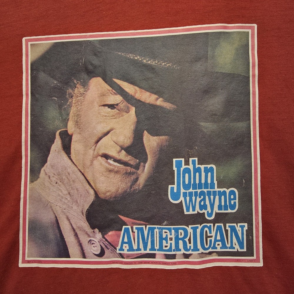 John Wayne American T-Shirt Men's Large Red With Graphic Print VTG Made In USA
