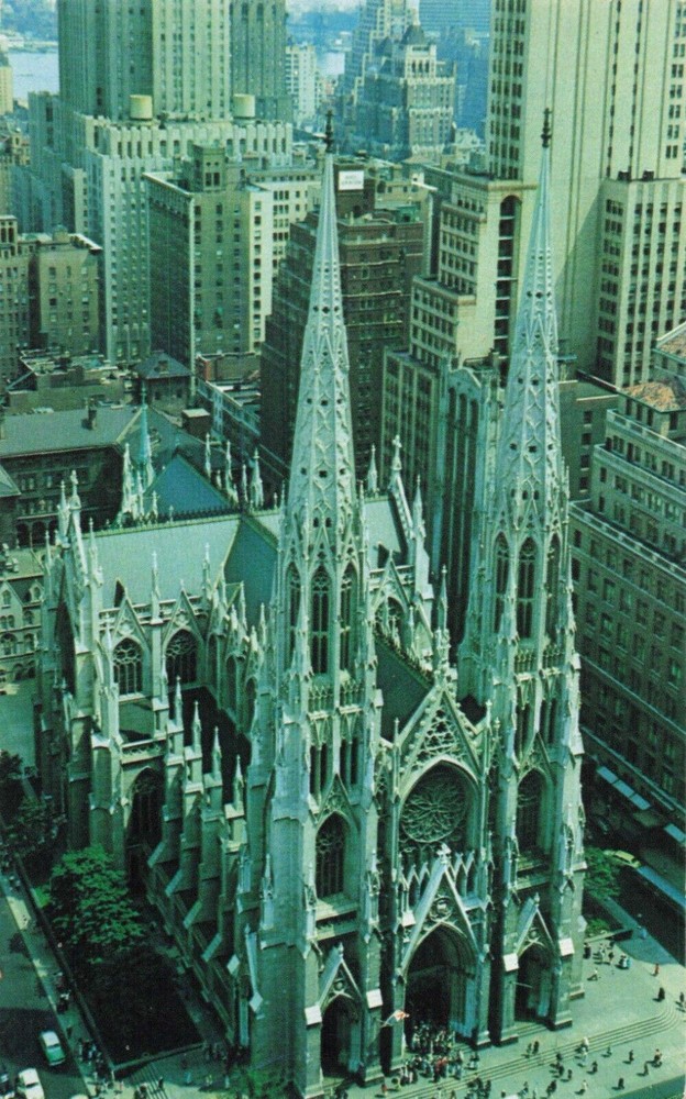 New York City, St Patrick's Cathedral Catholic Church Fifth Ave Vintage Postcard