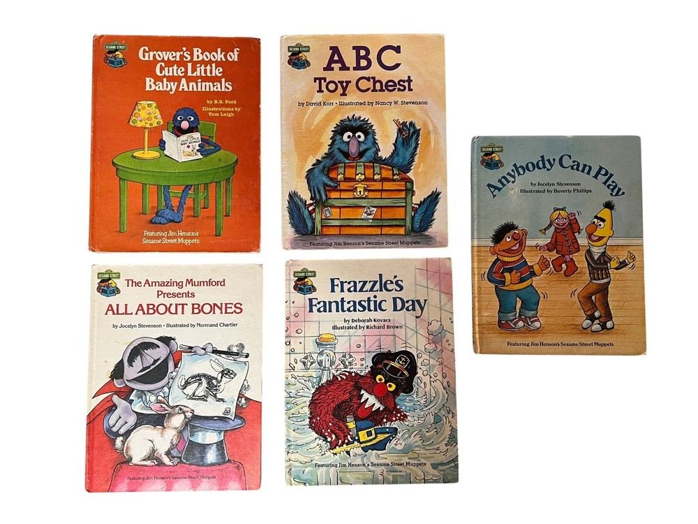 Lot Of 5  Vintage Sesame Street Book Club Hardcover Books