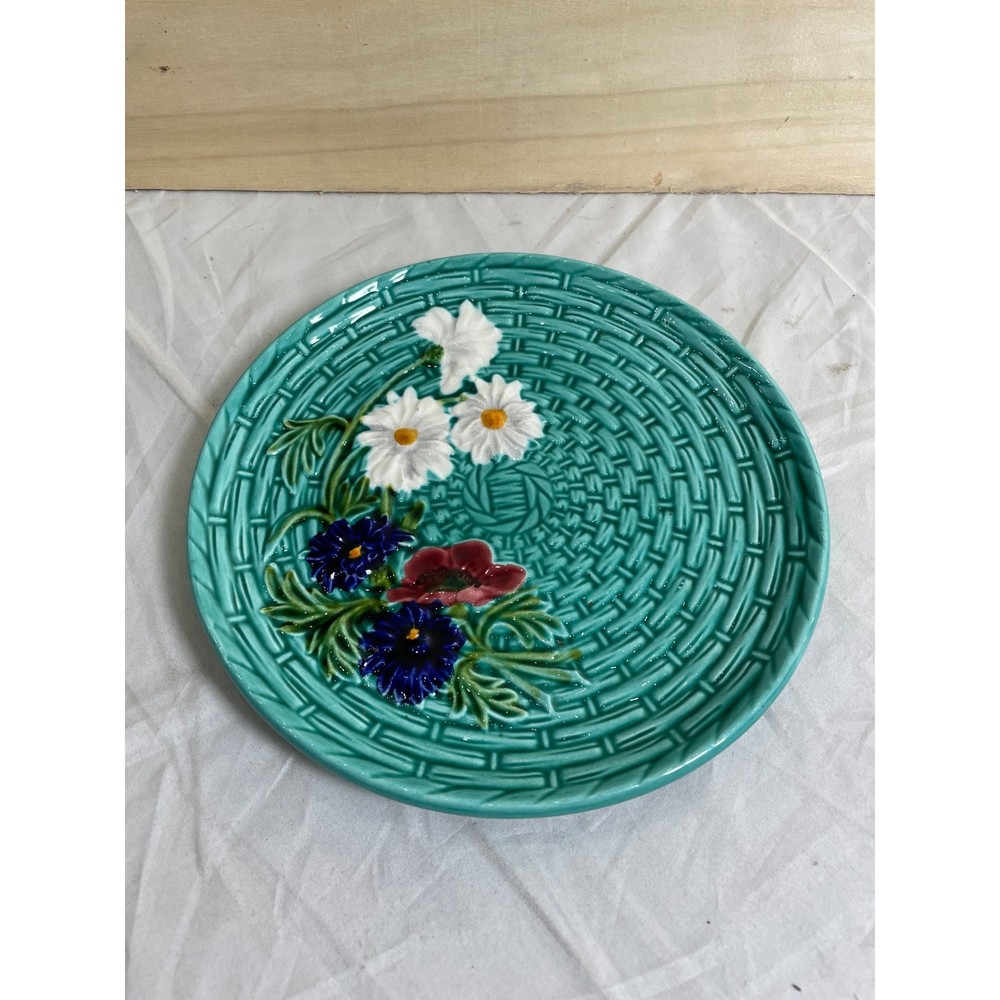 Schramberg Majolica SMF Handgemalt Teal Basketweave Floral Plate 4761 Germany