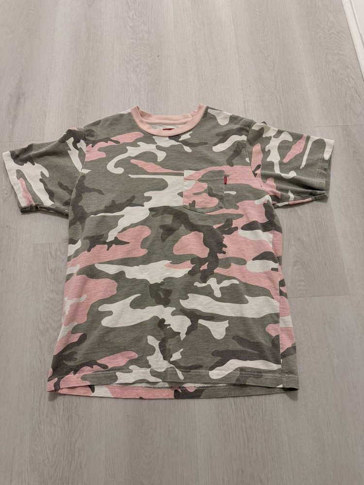 Supreme Pocket Tee Pink Woodland Camo Large – Limited Release – Rare Essential