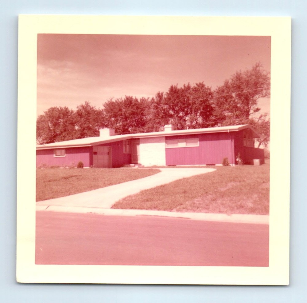Old Vintage Square Color Photo CLOSE UP OF HOUSE 1956 KODACOLOR SNAPSHOT PIC