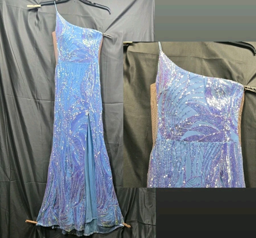 Blondie Nites Women's Blue Sequined One-Shoulder Gown Juniors Size 3 High-Slit