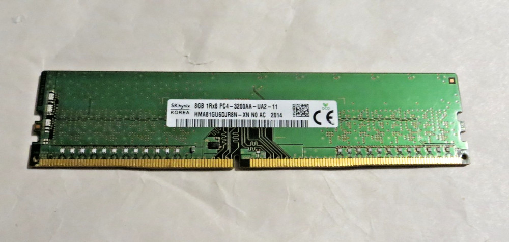 SK Hynix 8GB DDR4 3200MHz Desktop RAM Module HMA81GU6DJR8N-XN