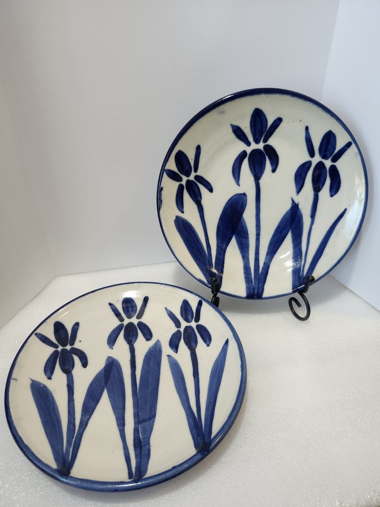 Set Of 2 Blue & White Floral Studio Pottery Heavy Duty Plates/Wall Plates Signed