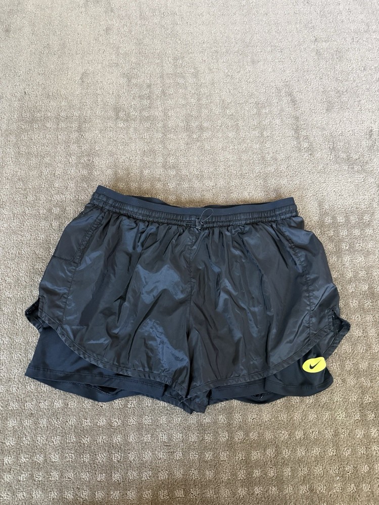 Nike Women's Black Athletic Running Shorts Size L Elastic Waist Drawstring