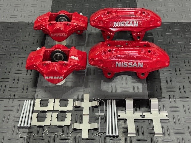 Front 4 Pot & Rear 2 Pot Brake Calipers For: Nissan Skyline R33 GTS-T ER33 95-98