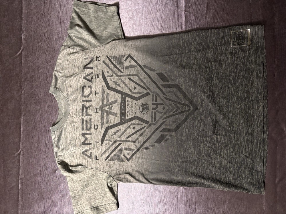Men’s American Fighter T Shirt Size M