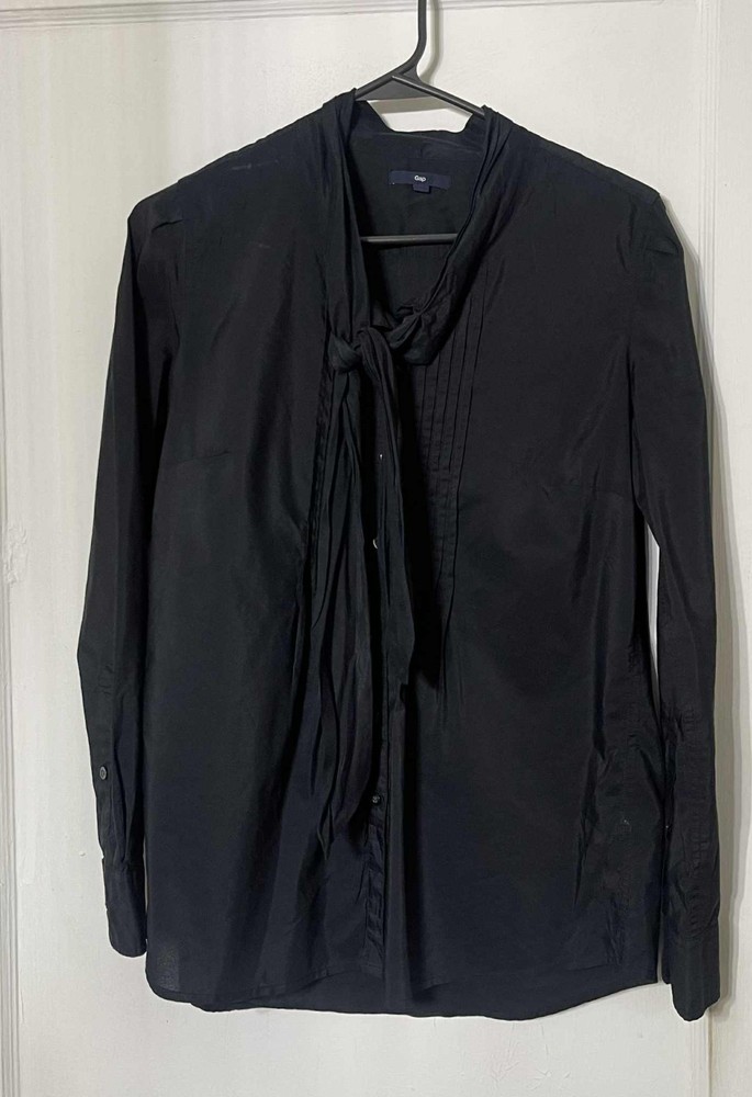 Gap Black Long-Sleeve Blouse with Tie Neck Size Small