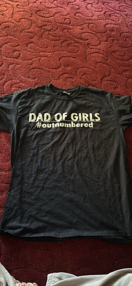 Dad of Girls Mens Funny Father's day Birthday Tee Shirt for Him Daughters Tee LG