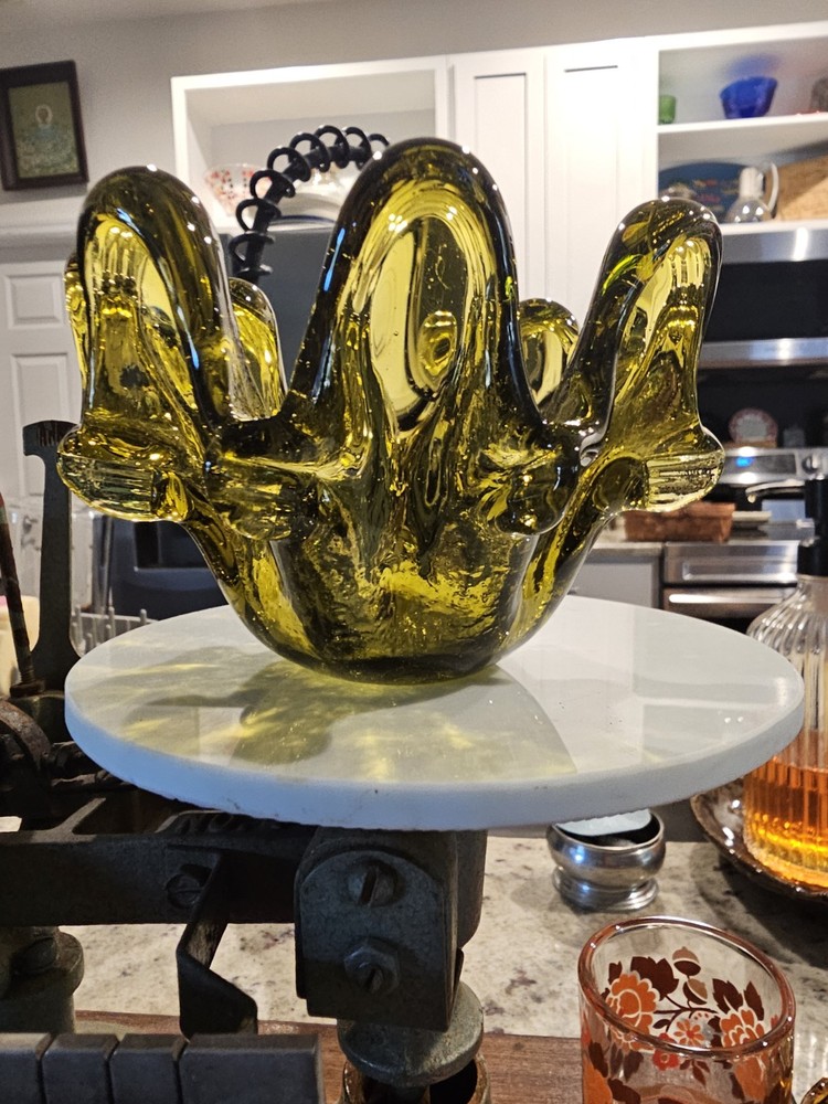 Vintage Swung Art Glass 8 Finger Avocado Green Trinket Bowl Dish Ashtray MCM