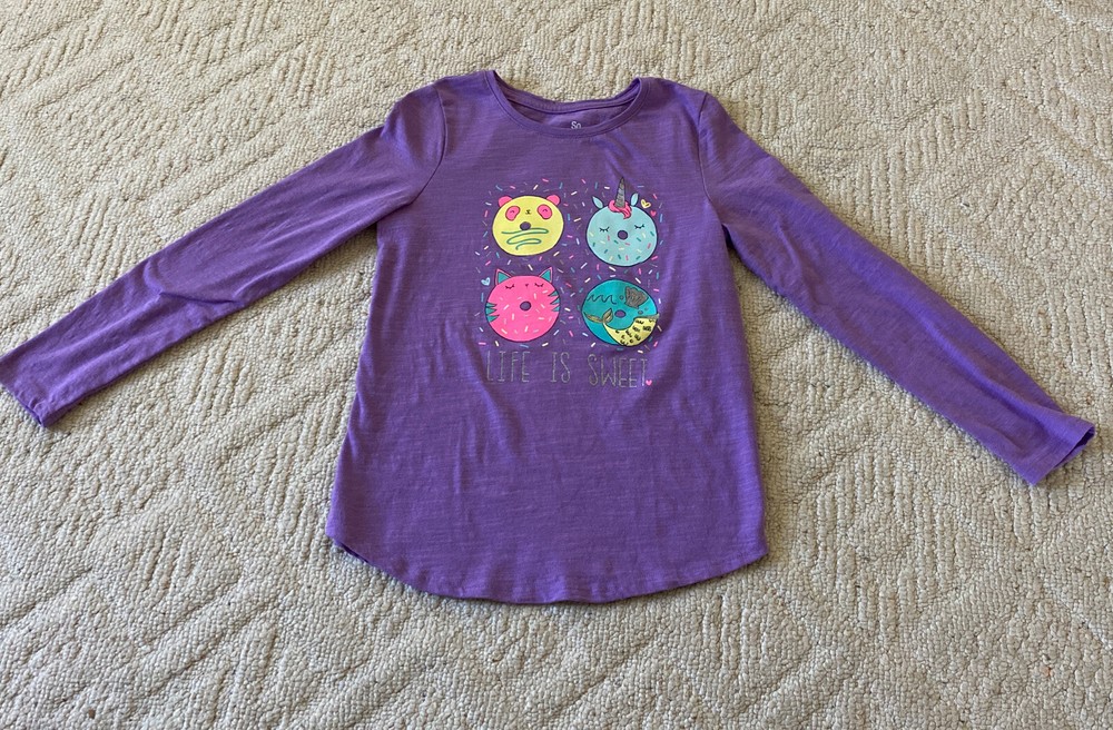 SO Favorite Graphic Tee Long Sleeve Girls M (8) 