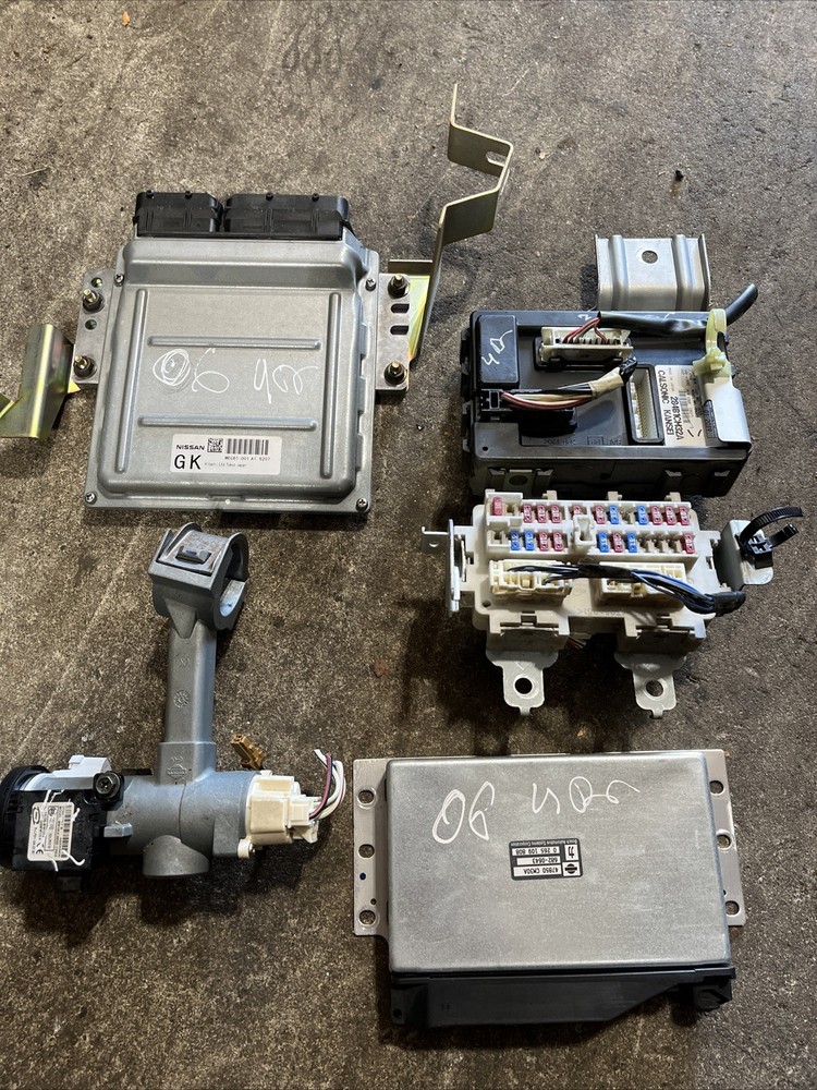 2006  Infiniti G35 Sedan Auto Engine Computer ECU  Ecm BCM Key