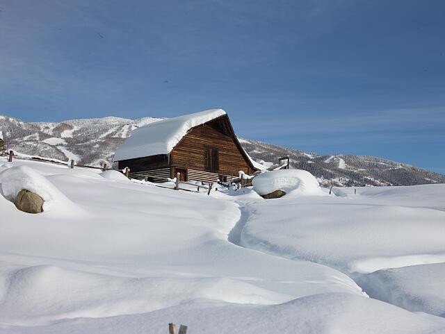 Steamboat Springs Colorado 2016 Snow Covered Cabin Mountain Landscape