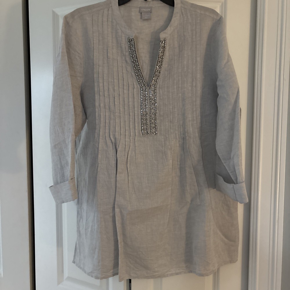 Chico's Women's Long Sleeve Tunic Top Size 2 Rhinestone V Neck Gray