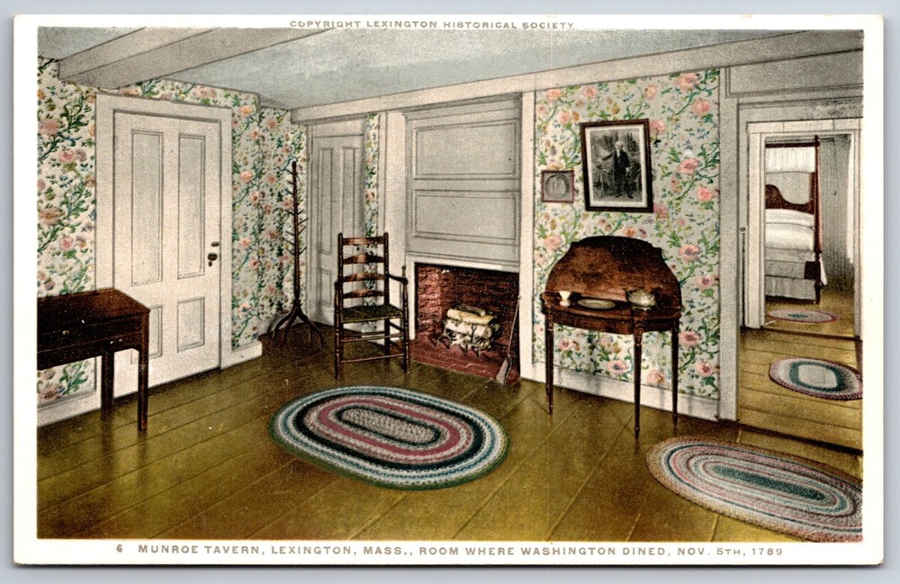 Detroit Pub~Lexington Massachusetts~Munroe Tavern Room Interior~Vintage Postcard