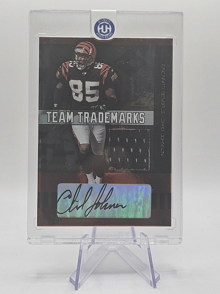 2004 Leaf Limited Team Trademarks Chad Johnson Ochocinco 13/50 Auto Game Worn