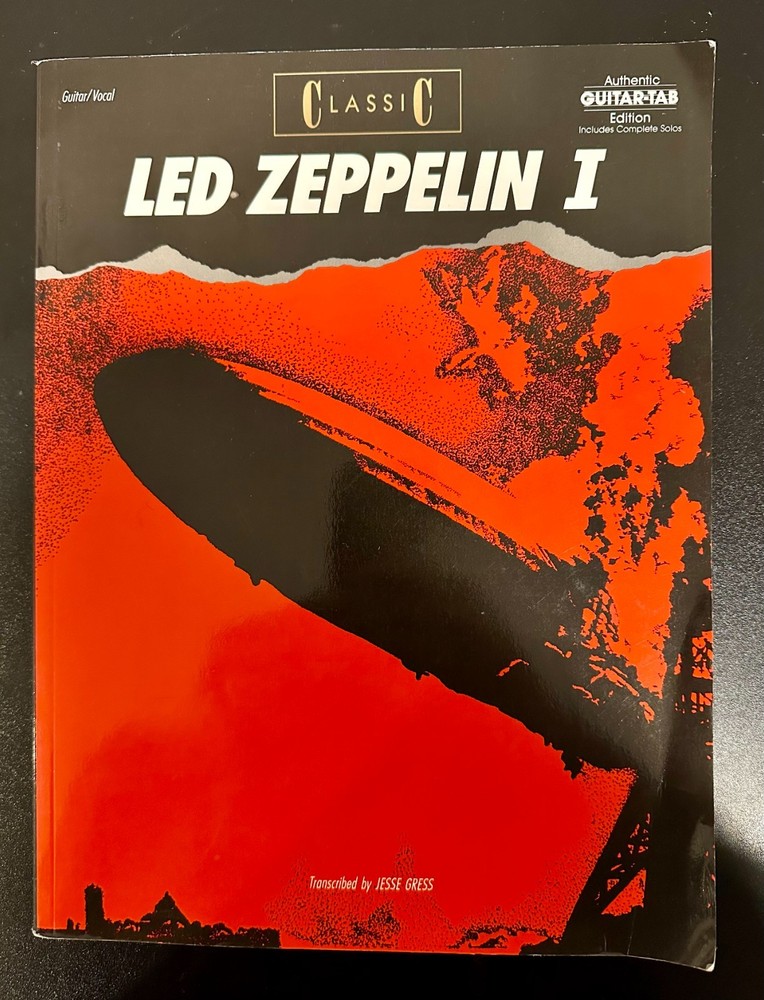 Led Zepplin I: Authentic Guitar Tab Edition Songbook Guitar/Vocal Includes Solos
