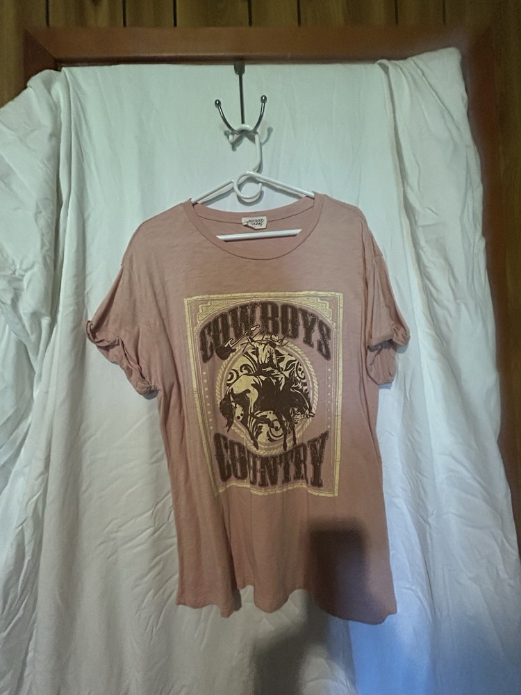 Refined Canvas Womens M Pink Western Graphic Print Crew Neck Short Sleeve Tee