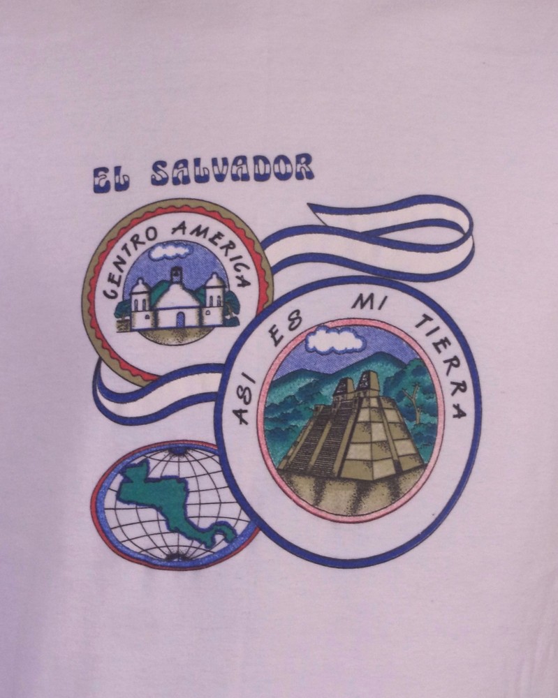 vintage 80s single stitch Retro El Salvador T-Shirt Pyramids Asi Es Mi Tierra L