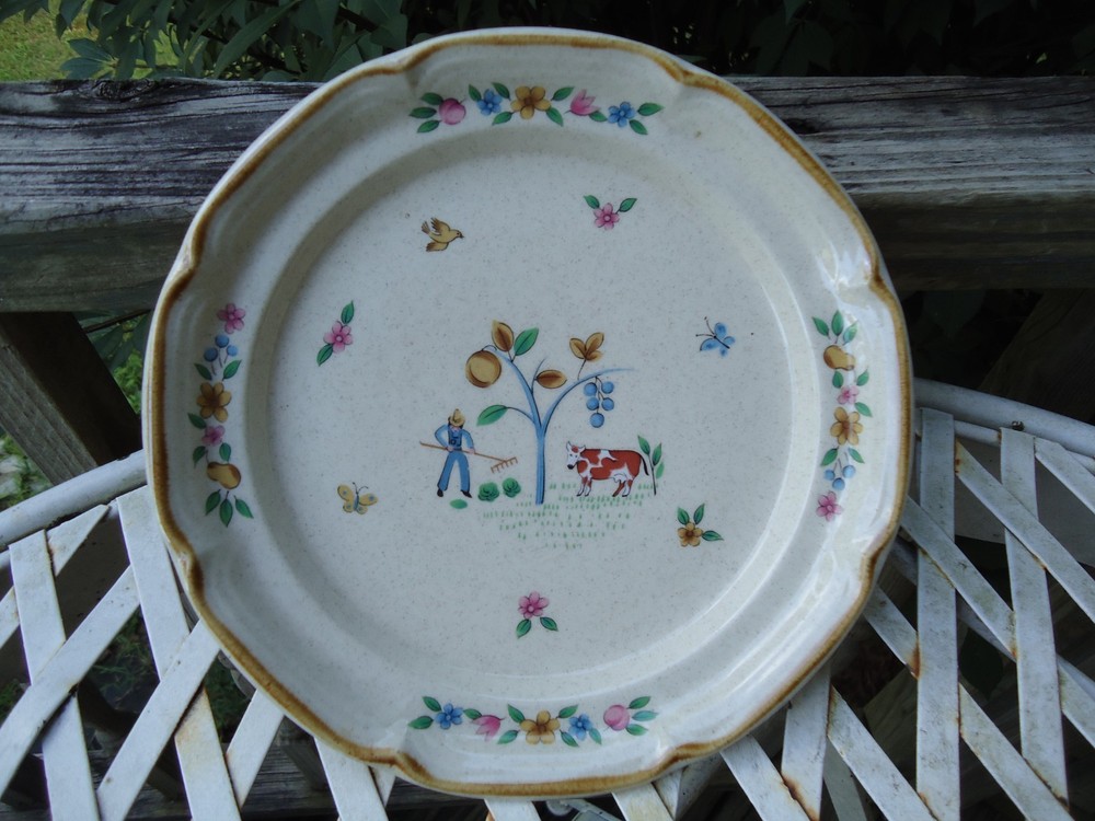 Set 4 VTG International Heartland Stoneware 7.5