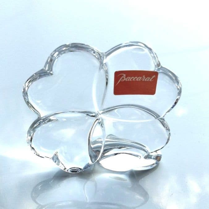 Baccarat Clover Four Leaf Paperweight Ornament Made in France, Used
