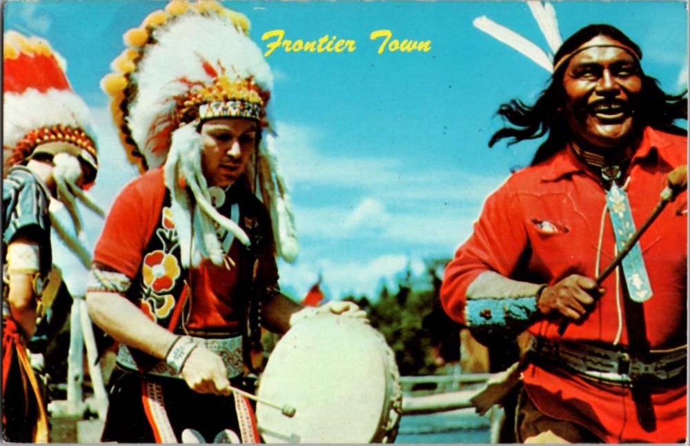 Schroon Lake - Lake George NY : FRONTIER TOWN TOURIST ATTRACTION m/14 BH8973