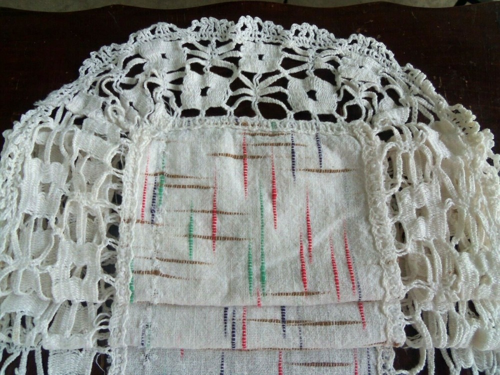 Vtg LINEN RUNNER w/Hand CROCHET TAPE LACE EDGING 47