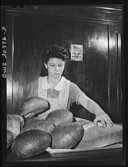 Photo:in Lithuanian Pittsburgh Arranging bakery. loaves