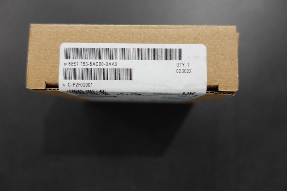 1PC   6ES7193-6AG00-0AA0 6ES7 193-6AG00-0AA0 New In Box Expedited Shipping *vb