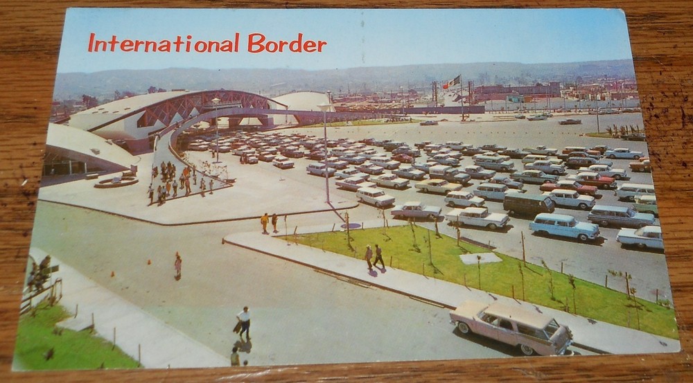 1960's International Border Tijuana Mexico Vintage Cars Postcard U2