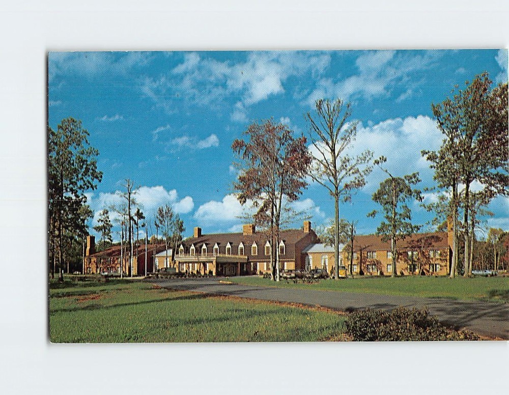 Postcard Holiday Inn Williamsburg Virginia USA