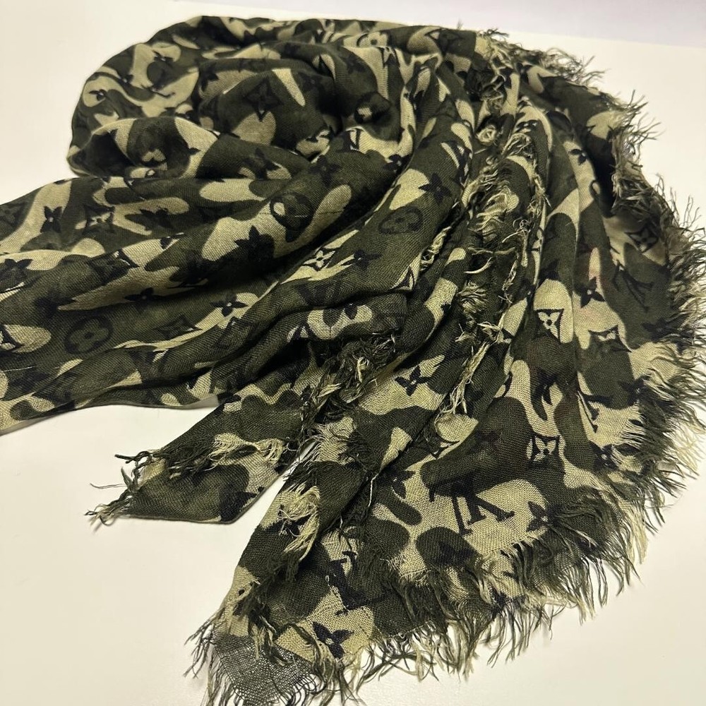 Louis Vuitton Takashi Murakami Shawl Scarf Camo Cashmere Silk Used
