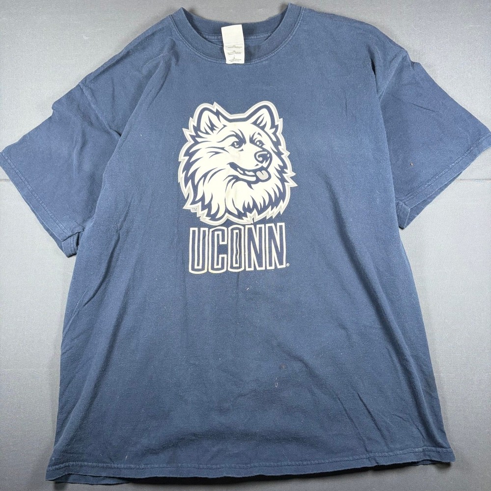 UConn Huskies University of Connecticut Navy Blue Graphic T-Shirt XL Gildan