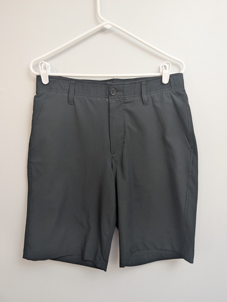 D6 Under armour 32 x 11 Inseam Gray Loose Fit Match Play Flex Golf Shorts