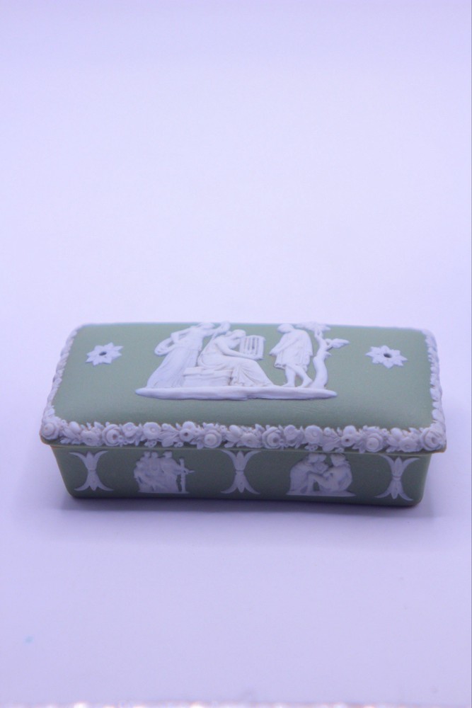 Antique Wedgwood Dipped Green Jasperware Match Box Trinket