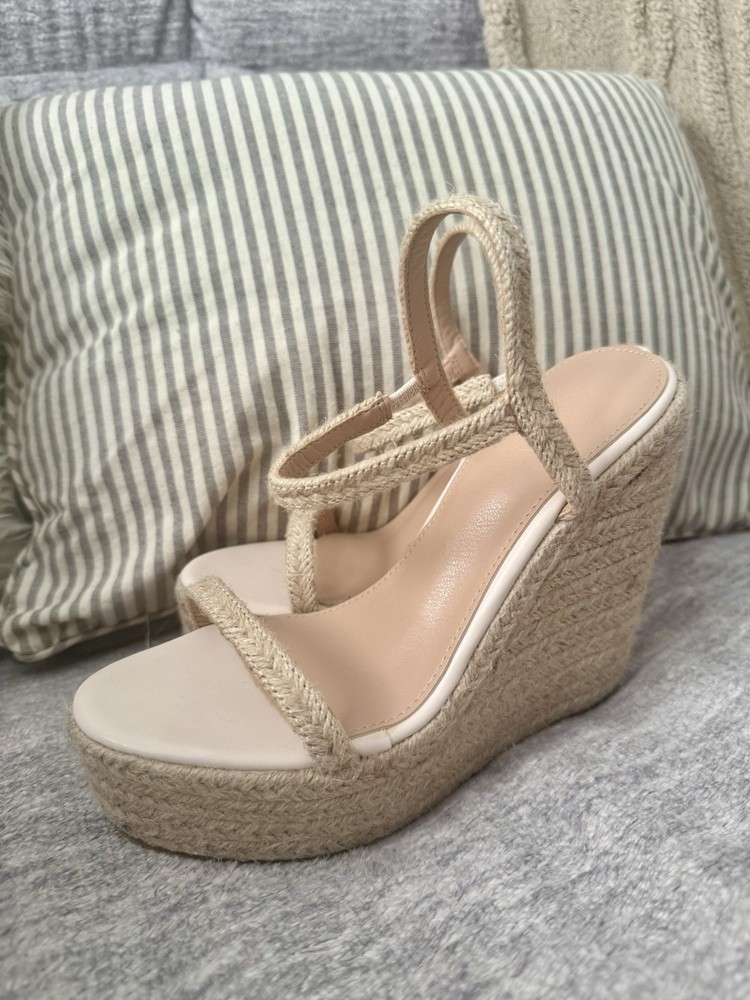 Chic Tan Wedge Heels for Beach Vacay Size 37 Beachy Feel
