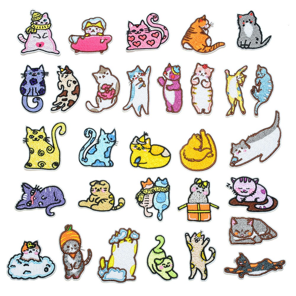 Cute Cats Embroidery Patches Animal Iron on Sew on Sticker for Coat Jean Bag Hat