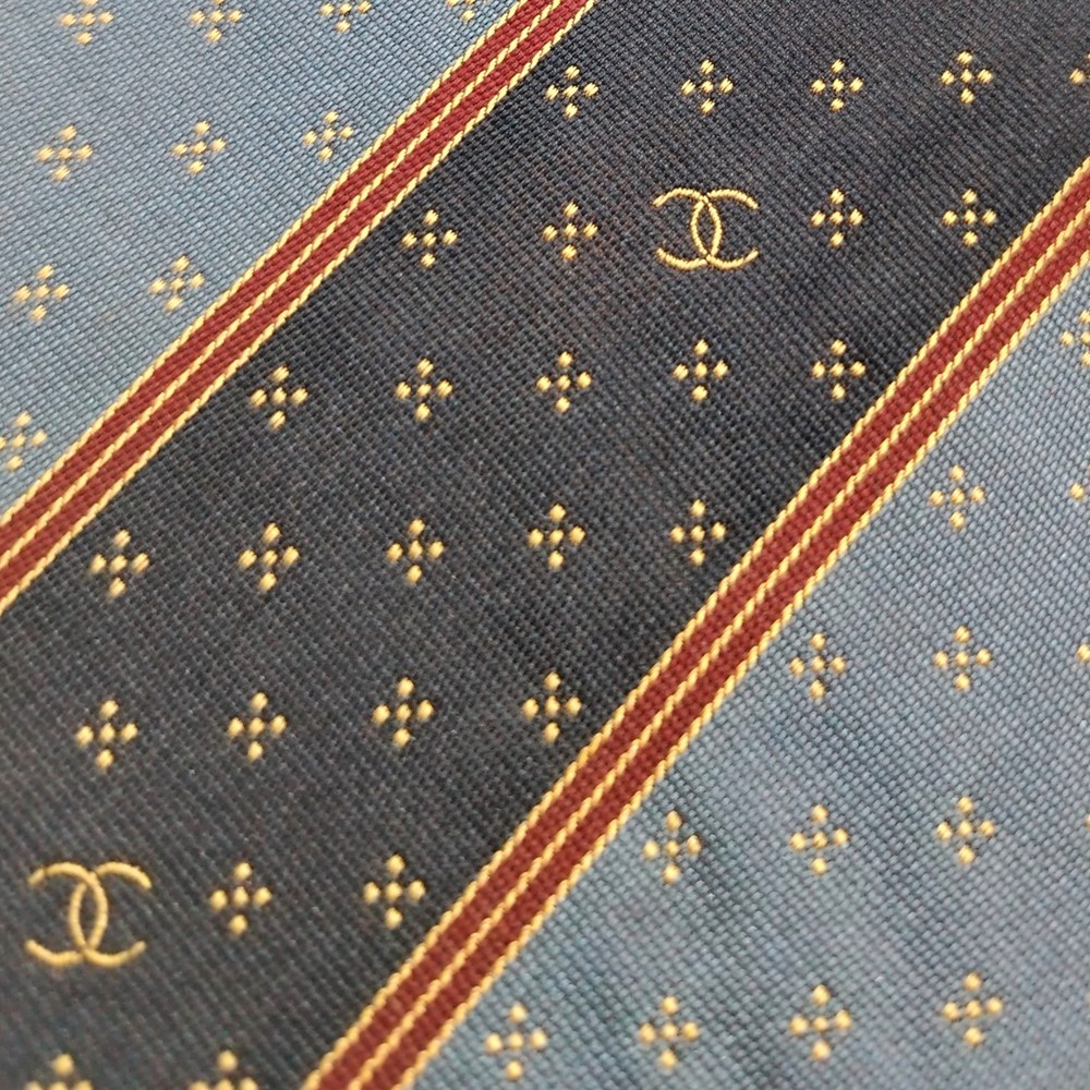 Vtg Chanel Paris Silk Designer Necktie Whimsical CC Stripe Pattern Luxury Tie