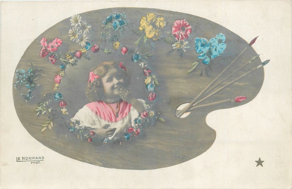 c1910 Girl artist paint Palette Floral artist impression Postcard 26-86