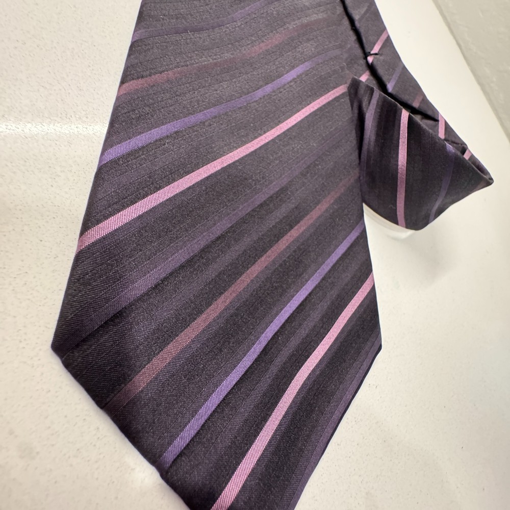 Hugo Boss Tie Purple Stripe Silk Italy Necktie Casual Multicolor Preppy Casual