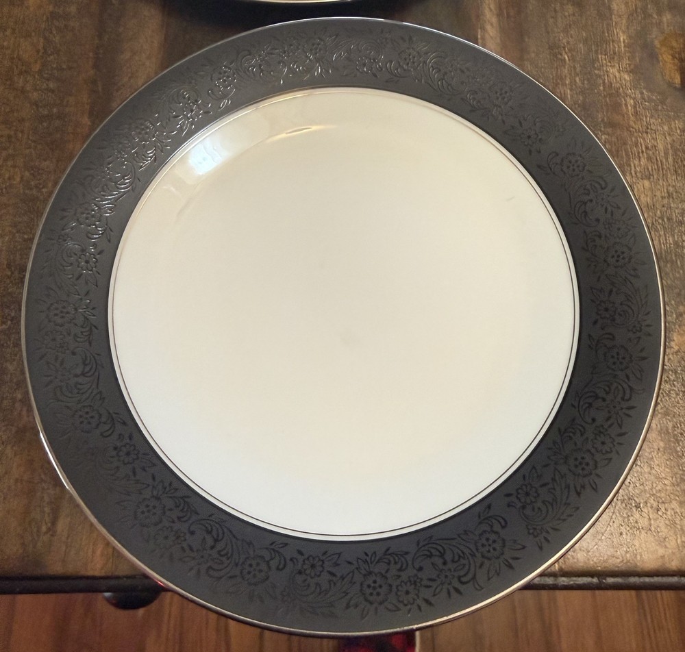 Vtg Noritake Mirano 8-1/4” Salad Plates #6878 Platinum Trim (Set of 4) Excellent