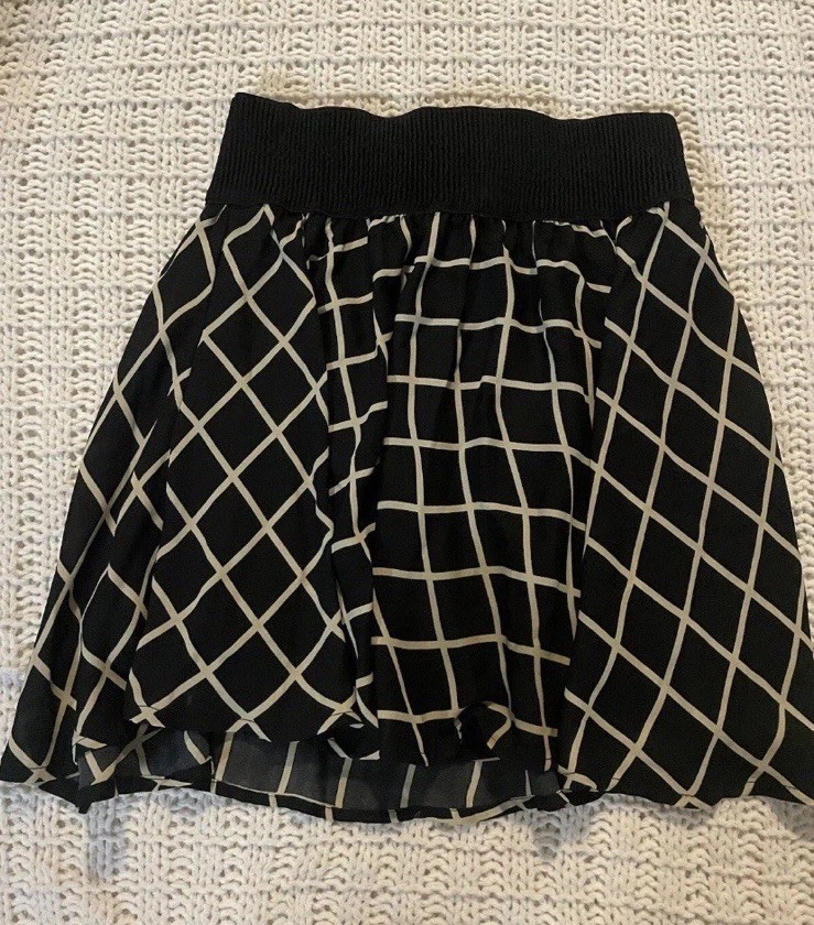Cals Black & White Grid Windowpane Flowy Mini Skirt - Size Small
