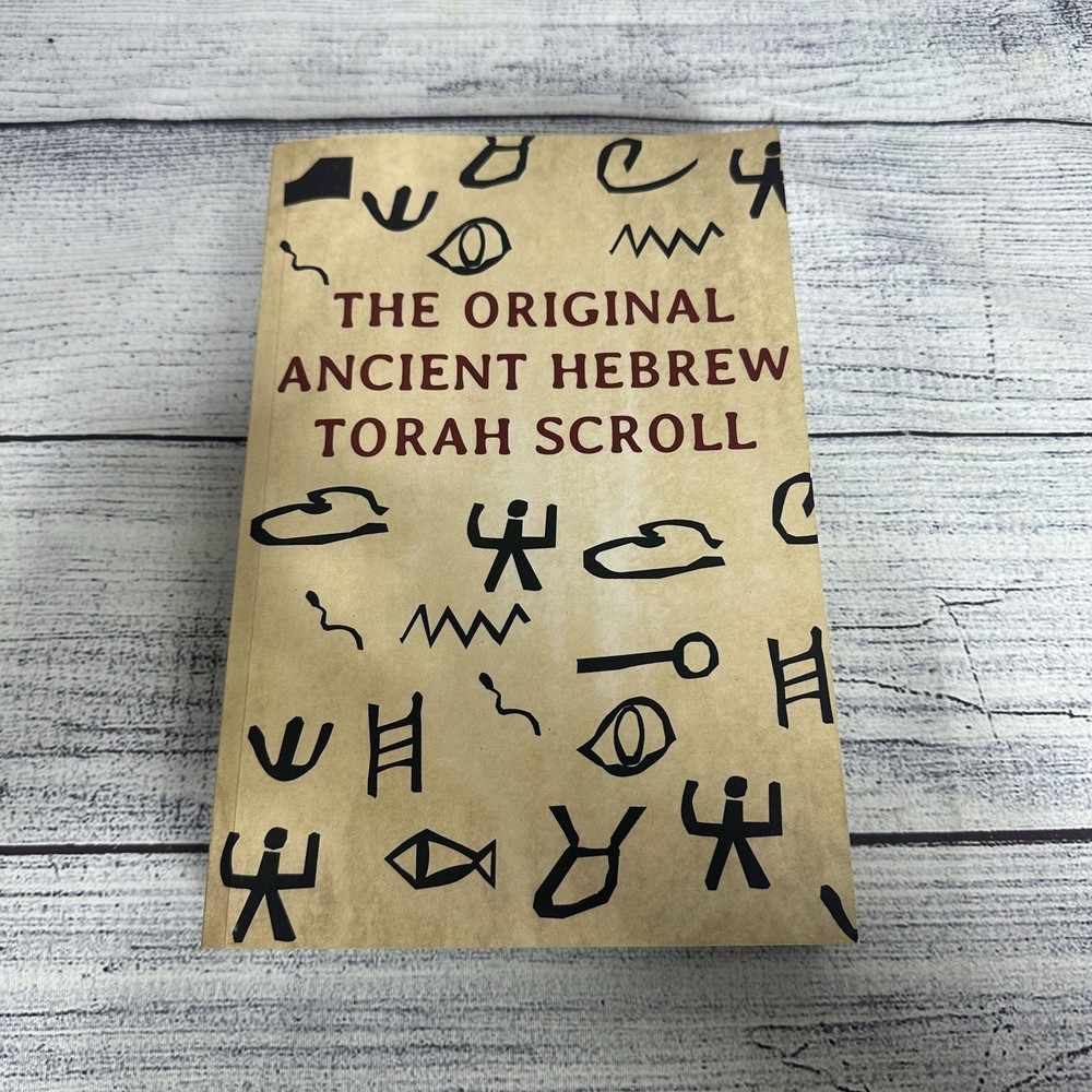 The Original Ancient Hebrew Torah Scroll (Paperback)
