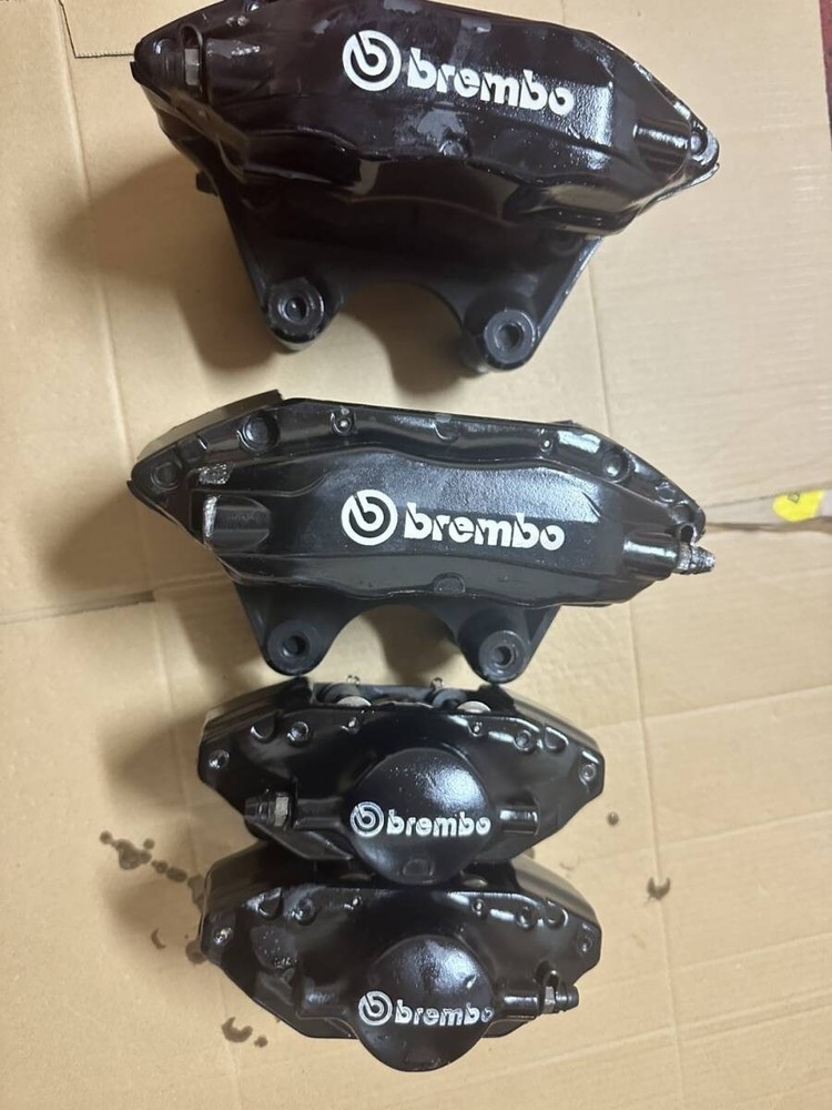 Front 4 Pot & Rear 2 Pot Brembo Caliper For: Nissan Skyline R33 GTR BCNR33 95-98