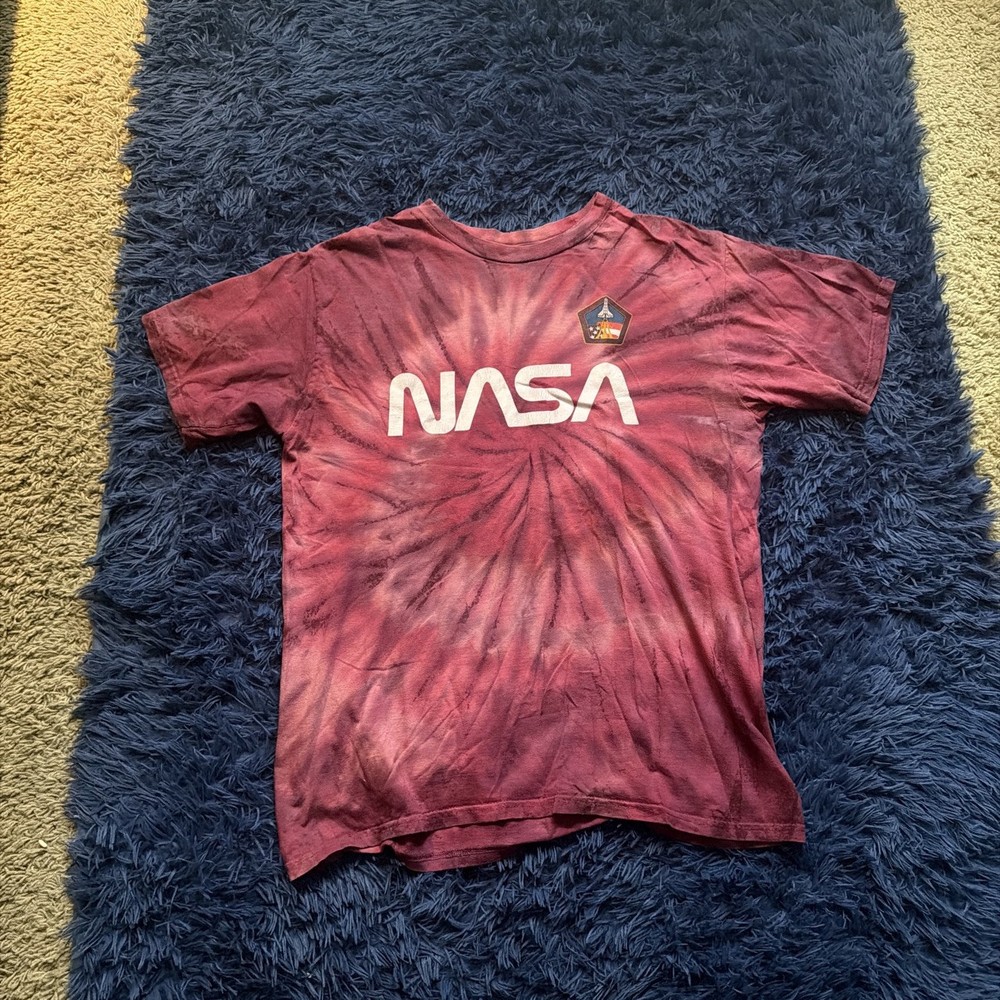 Chemistry T Shirt Mens Medium Red Black Tie Dye Graphic Print NASA Logo Casual