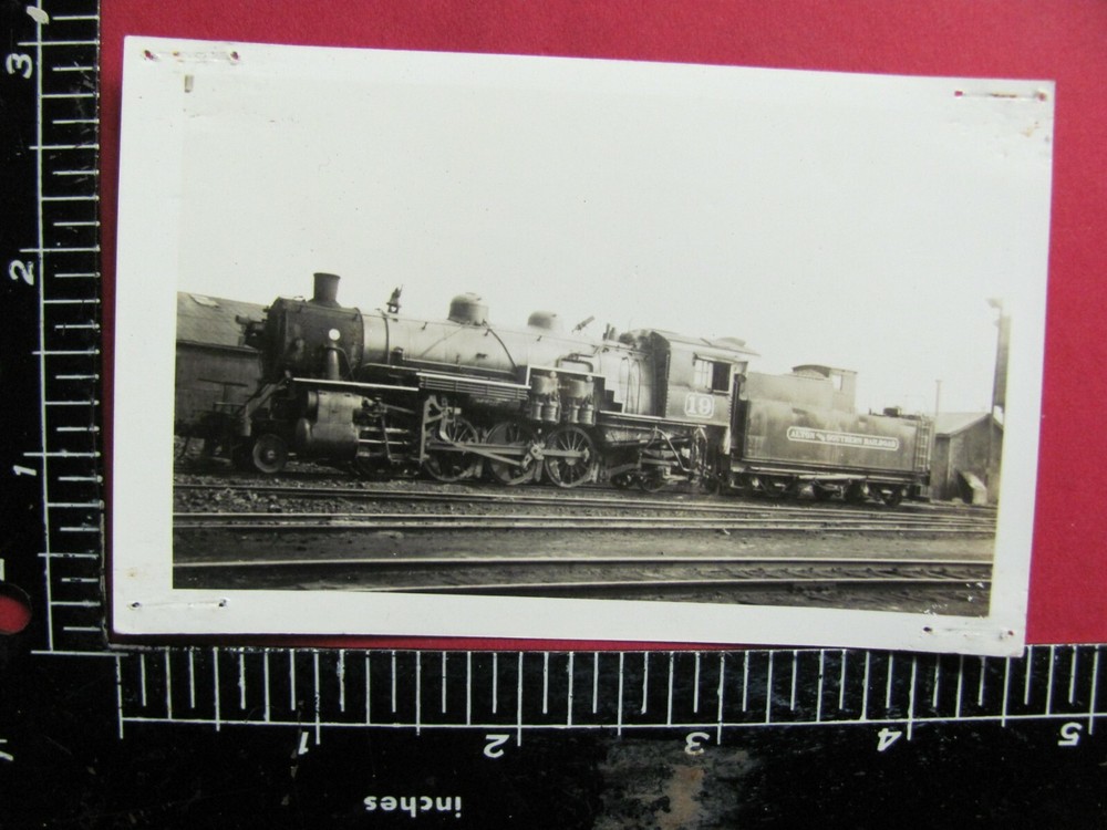 Old B&W Photo Alton & Southern Railroad 2-8-2 Locomotive #19 A&S Rr History