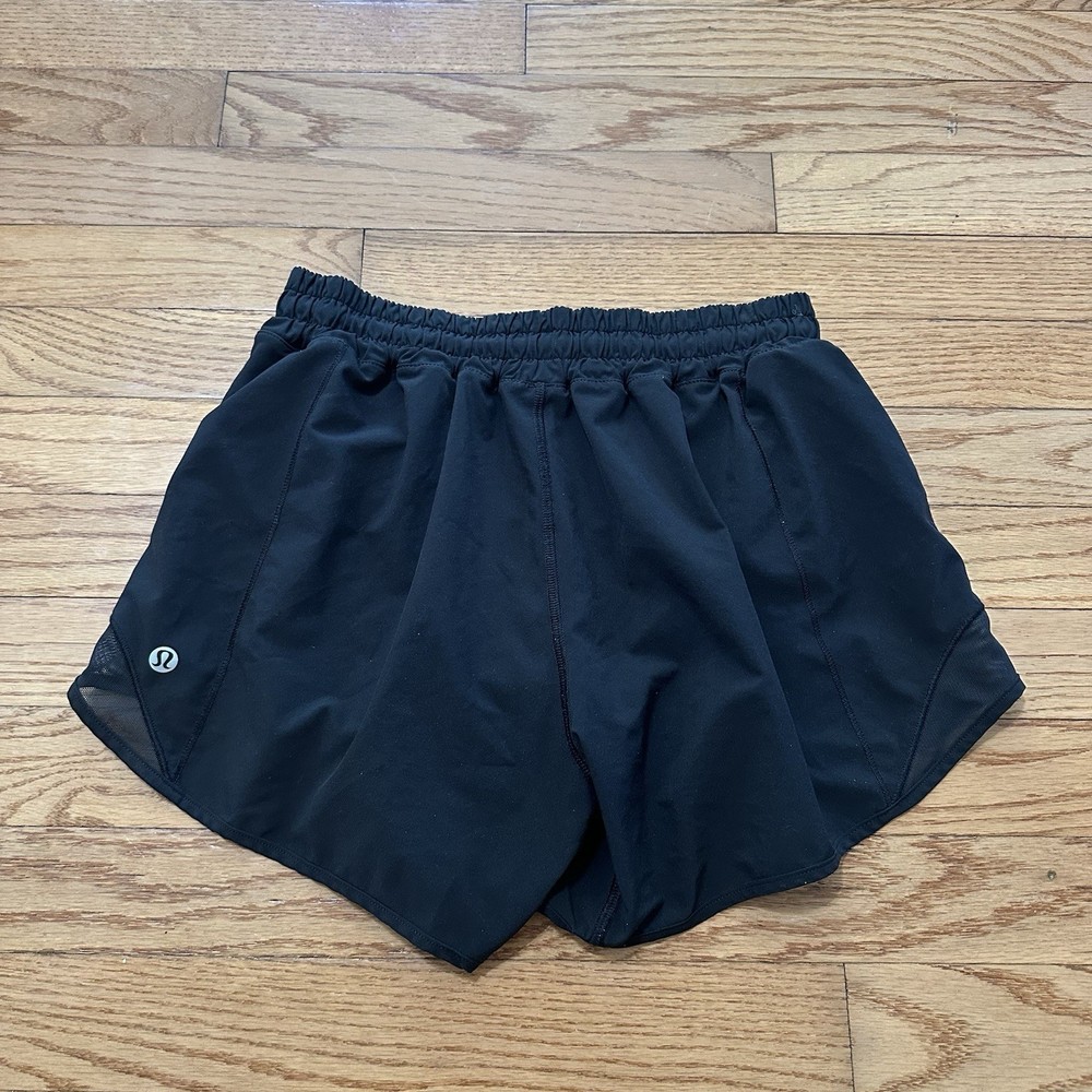 Lululemon Hotty Hot Shorts Womens Size 6 Tall Low-Rise Lined 4