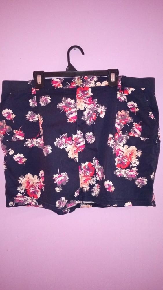 Women's Riders Lee Mid-Rise Bermuda Striped Skort Size 2XL Floral Print